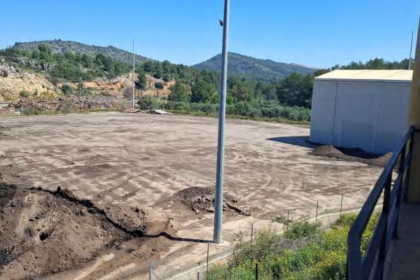 Reciplasa destina 1,8 millones para el vaciado de más de 26.000 toneladas de las eras de la planta