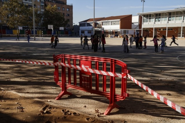 Educación destina 350.000 euros a vallar las parcelas de centros que han de reconstruirse o repararse por la Dana