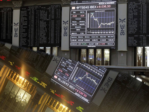 Apertura alcista de un Ibex 35 en busca de recuperar la cota de los 9.000 puntos