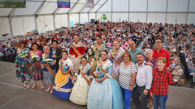 Onda rinde homenaje a los mayores y personas dependientes en su día especial de la Fira 

