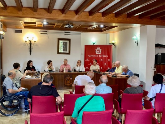 L'Eliana pedirá un informe al Consell Jurídic Consultiu por la supresión del paso en la estación de metro