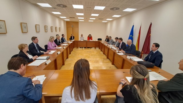El TSJ de la Región sella una alianza con el Tribunal Superior de Hamm e impulsan la innovación digital