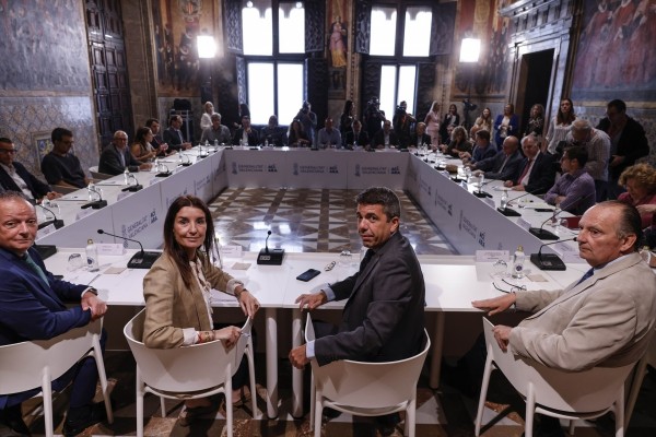 Mazón y sus acreedores exigen a Sánchez el Extra FLA tras desvelar la Generalitat que debe 1.455 millones a empresas