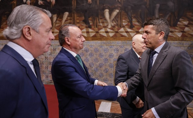 Navarro (CEV) se ausenta de la cumbre autonómica del diálogo social por una indisposición