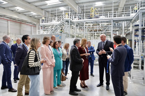 Consum presenta su primera plataforma logística neutra
 en CO² en Murcia
