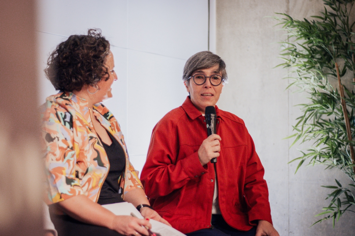 Patricia Bolinches explica la imagen gráfica del festival - Foto: PAULA CABEZA (DIAPASÓ) Patricia Bolinches explica la imagen gráfica del festival