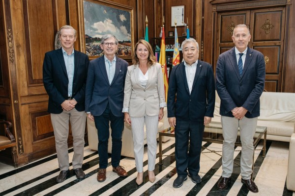 Castelló y Ube estrechan lazos con el nacimiento de dos nuevas asociaciones culturales