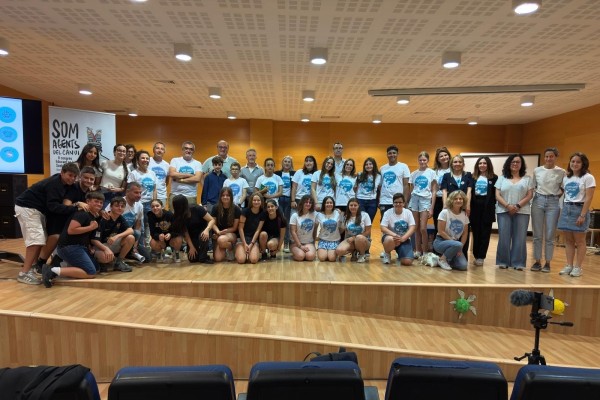 Educar en la sostenibilitat: el Jaume I de Borriana acull un congrés amb la presència de científics