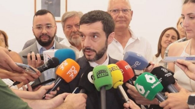 El Gobierno insta a Mazón a sancionar a empresas con oferta ilegal de pisos turísticos: 