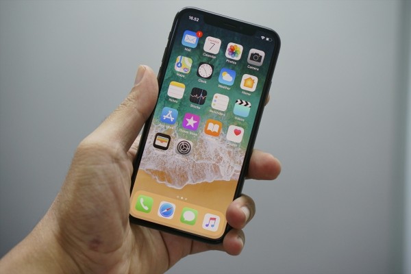 Trump amenaza a Apple con un arancel del 25% a todos los iPhones que no estén fabricados en Estados Unidos