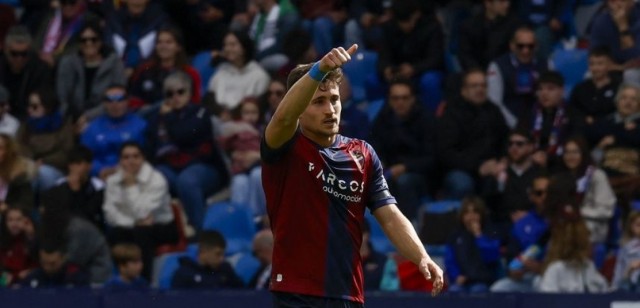 Iván Romero, baja en el partido ante el Burgos por lesión pero viajará con el equipo