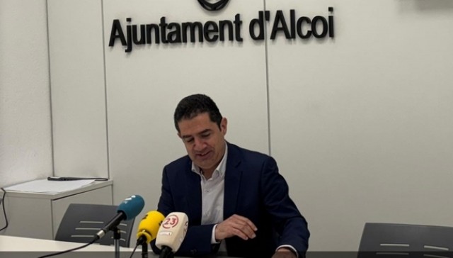 El alcalde de Alcoy, Toni Francés, abre la puerta a concurrir a las próximas municipales: 