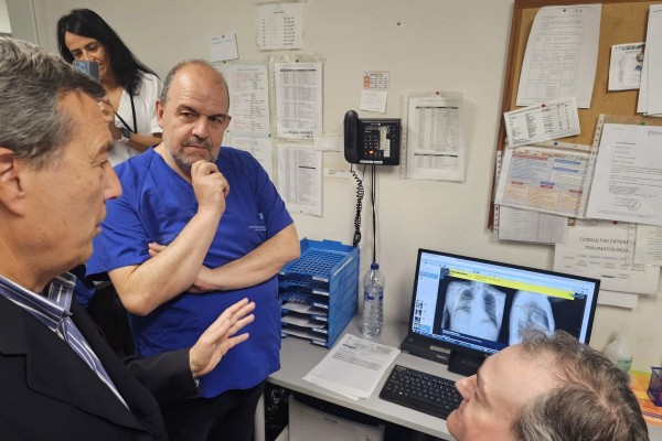 IA per a la lectura de radiografies: Sanitat implanta la tecnologia en urgències i centres de Castelló
