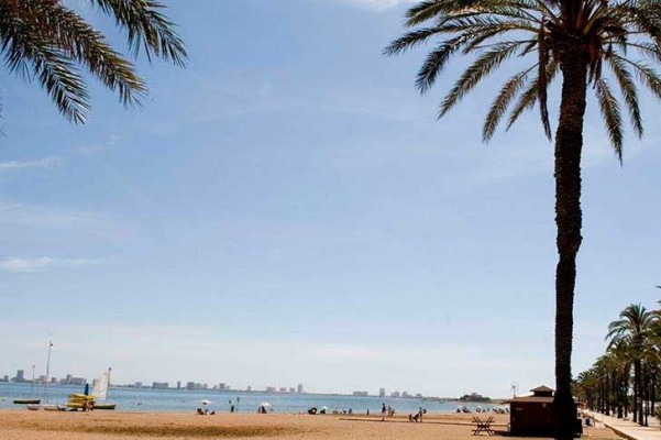 La vivienda en Mar de Cristal lidera la subida de precios en Cartagena: 1.584 €/m2 (18% más)