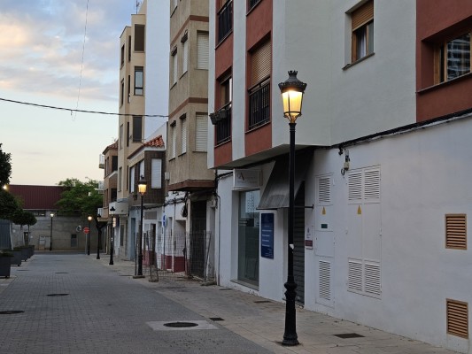 Oropesa del Mar inicia los trabajos del alumbrado público que se extienden por todo el municipio