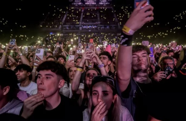 Artistas afectados por el preeconcurso de WeGow no esperan recuperar dinero de sus entradas