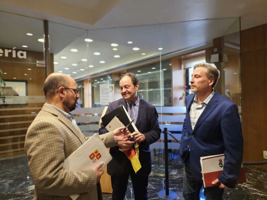 Sumar presenta en el Congreso una proposición para derogar los decretos de Nueva Planta del siglo XVIII