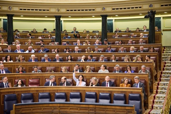 El Congreso debate el martes la ley del PSOE que prohíbe a universidades pagar a empresas para que los alumnos hagan prácticas
