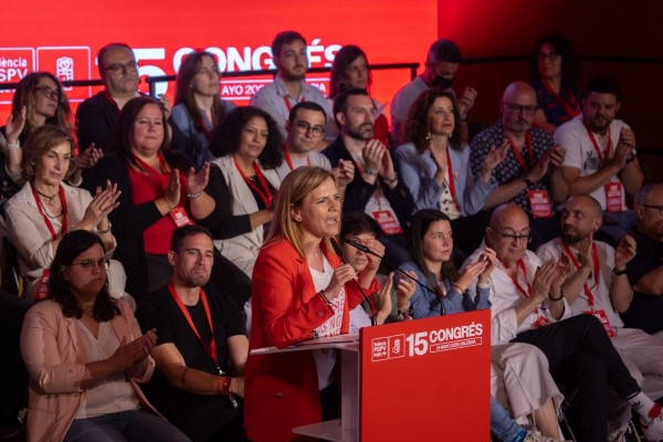 Bernabé defiende a socialistas como alternativa en València: 