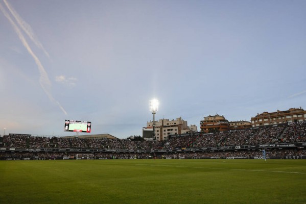 Sin tiempo para celebraciones, llega a Castalia un aspirante al ascenso: el Granada CF 