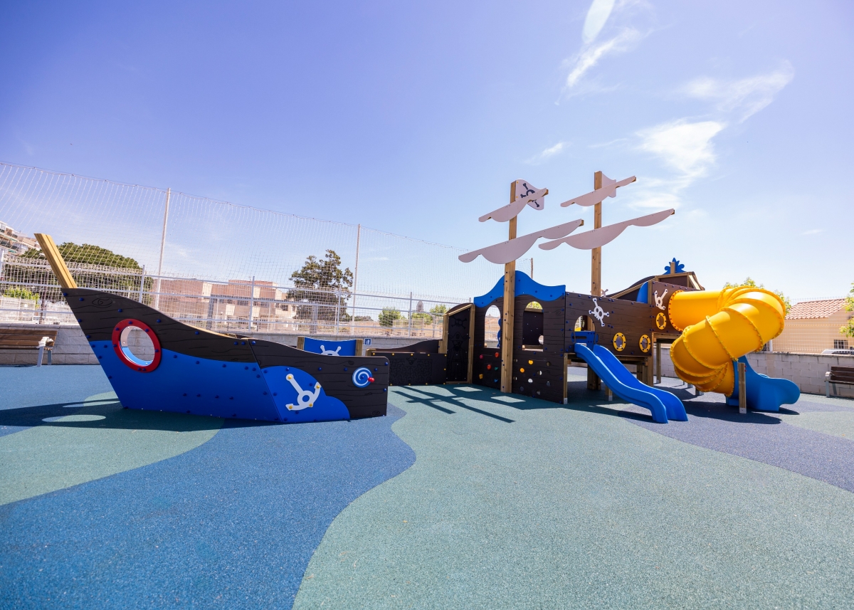 Burriana abre el nuevo parque infantil del Puerto para fomentar el ocio y el juego entre los pequeños 