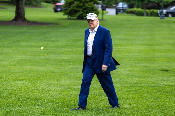 Trump vuelve a cargar contra la Universidad de Harvard y exige una lista con estudiantes extranjeros