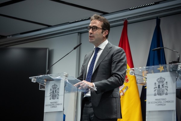 El Gobierno publicará un informe sobre la consulta que hizo sobre opa de BBVA al Sabadell