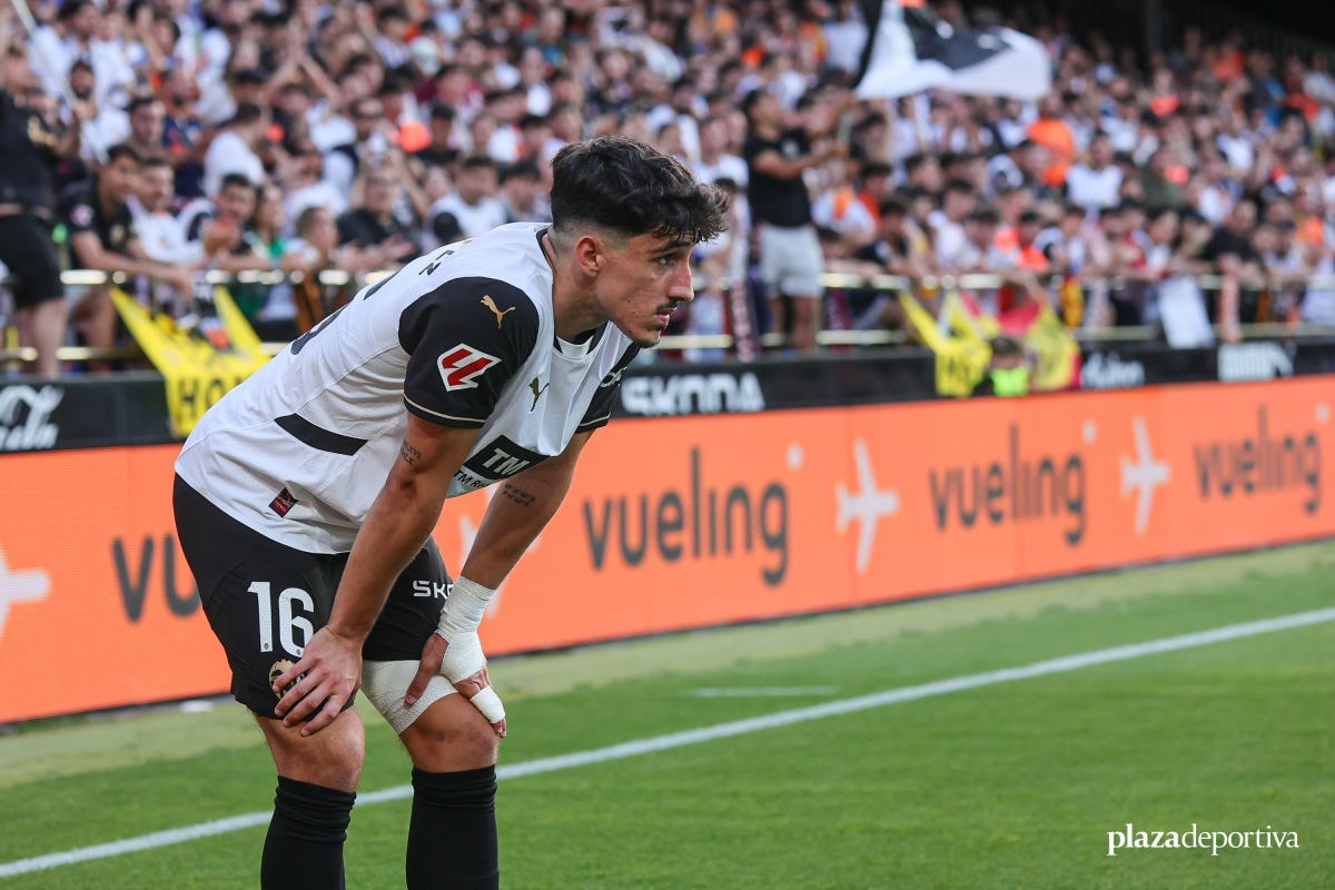 Diego López, nominado a mejor sub-23 de la Liga y Sadiq Umar, a mejor gol
