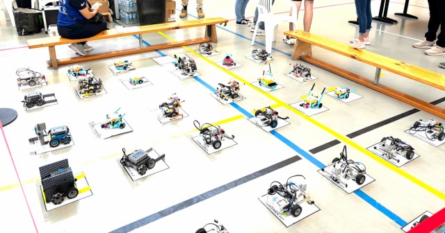 Un total de 40 equipos llenan la UJI de ingenio y creatividad en las Olimpiadas de Robótica