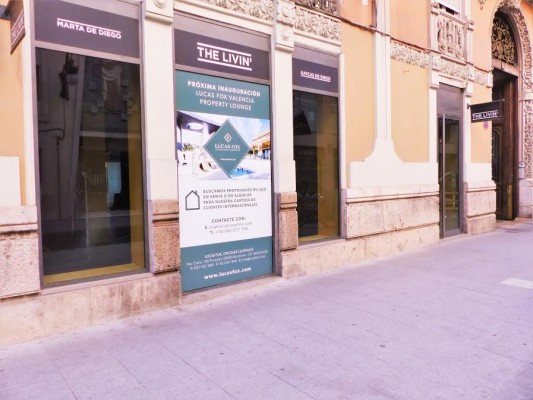 La inmobiliaria de viviendas de lujo Lucas Fox baja a pie de calle en Valencia
