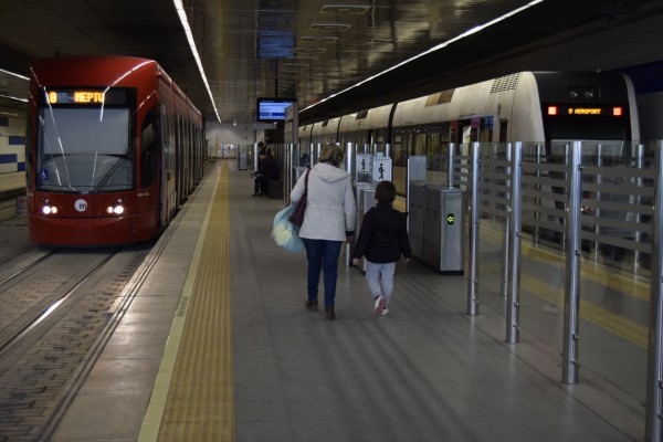 El Consell decreta servicios mínimos del 80% en el metro en hora punta por la huelga del 29M