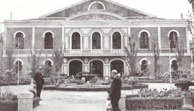 La protección del Teatro Guerra de Lorca contra los malos espíritus