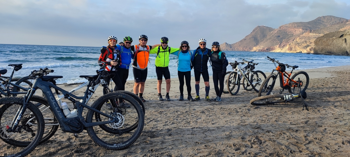 El cicloturismo, la tendencia vacacional del verano para viajeros exigentes