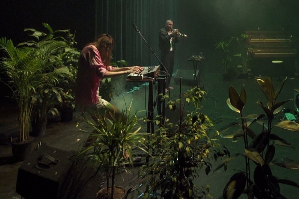 L'estudi Isósteles tanca maig amb Versonautas i la presentació del nou festival Emergència Sonora