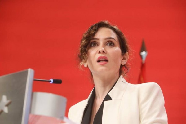 Ayuso rechaza reunirse con Sánchez por haberla 
