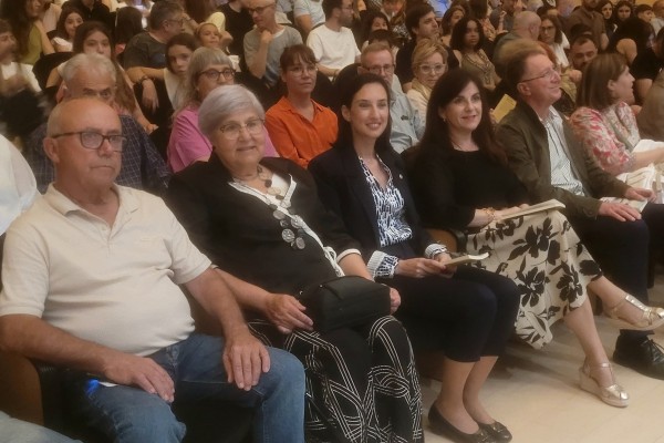 Els premis Vicent Marçà compleixen dues dècades de promoció del valencià a les escoles de Castelló