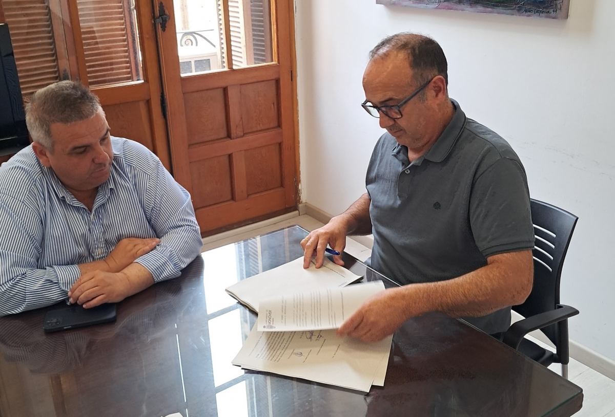 Monóvar firma un convenio con Consum: empleará a 40 personas en su nueva tienda