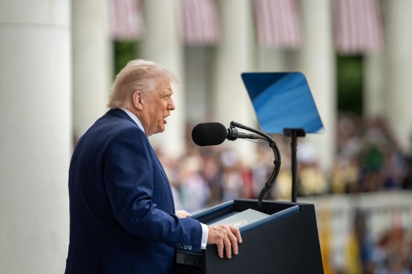 La Administración Trump recurre el fallo judicial que bloquea su política arancelaria