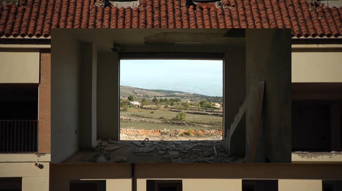 'La fábrica' explora a través de Marie Claire la relación entre desarrollo económico y la ruralidad