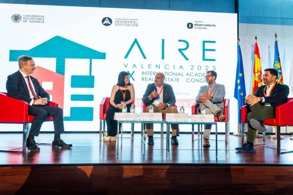 Los promotores aprietan al Consell para que cumpla con el decreto de VPO y revise el precio del módulo