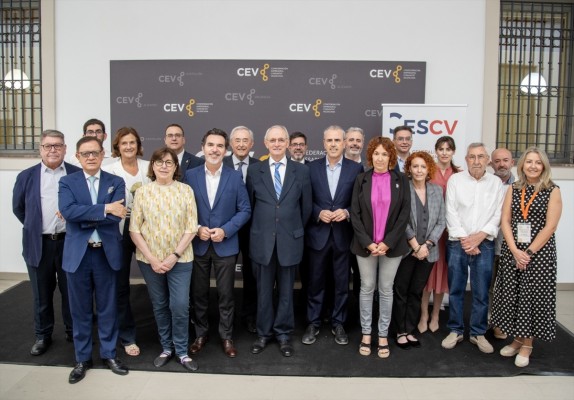 CES CV pide incorporar 