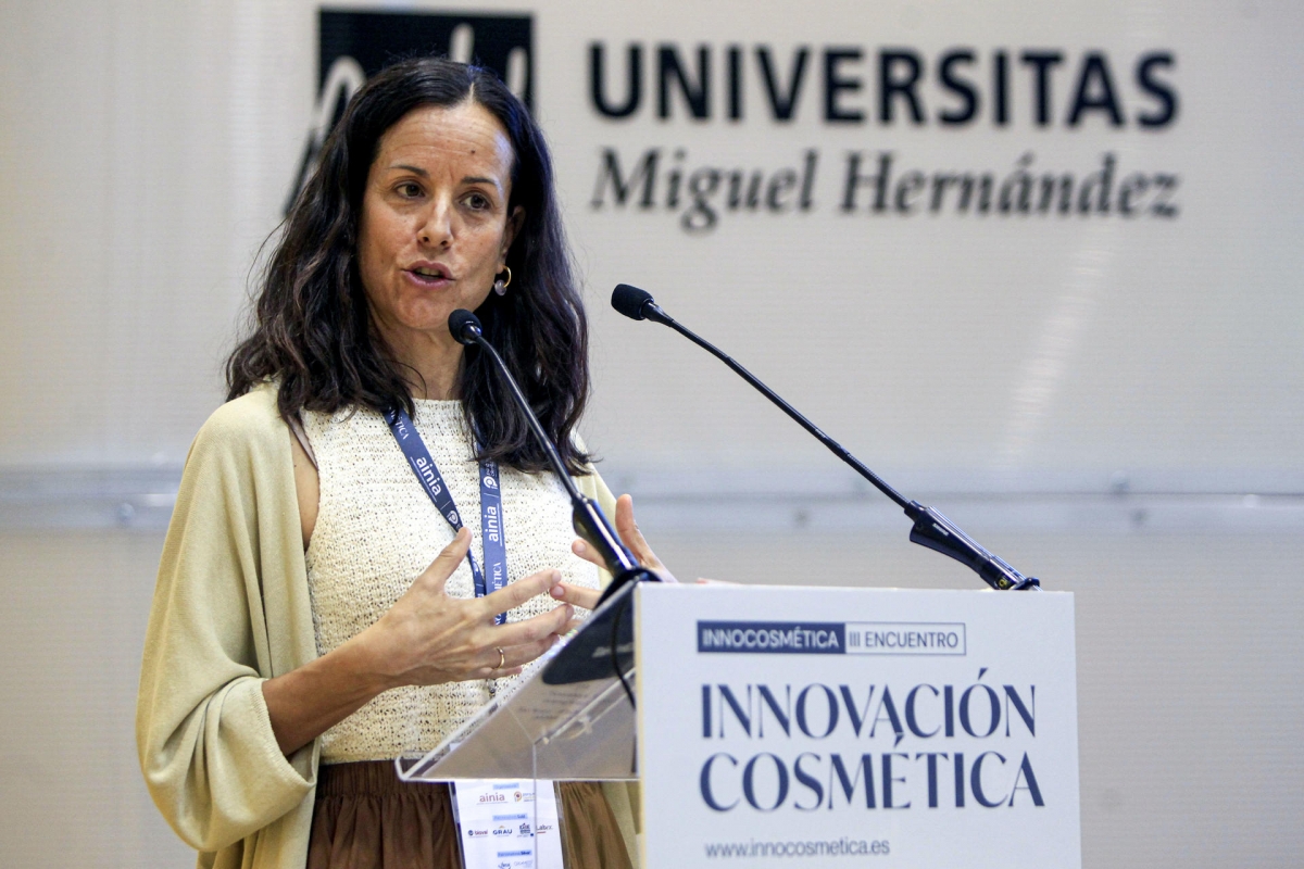 III Encuentro Innovación Cosmética del Mediterráneo en la UMH. - Foto: EFE/Pep Morell III Encuentro Innovación Cosmética del Mediterráneo en la UMH.