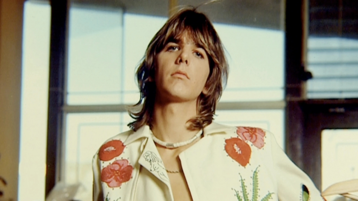 Gram Parsons: vive rápido y deja instrucciones para que roben tu cadáver