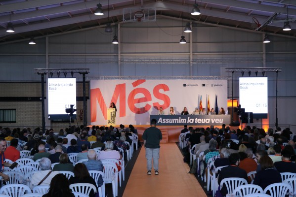 Los partidos de la izquierda alternativa afrontan congresos y conferencias políticas para reforzarse