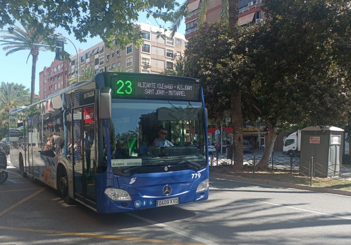 La Generalitat refuerza el servicio del autobús metropolitano de Alicante con más frecuencias y servicios