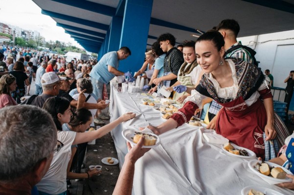 Más música y tradición: Castelló avala el programa de Sant Pere con más de 200 actos