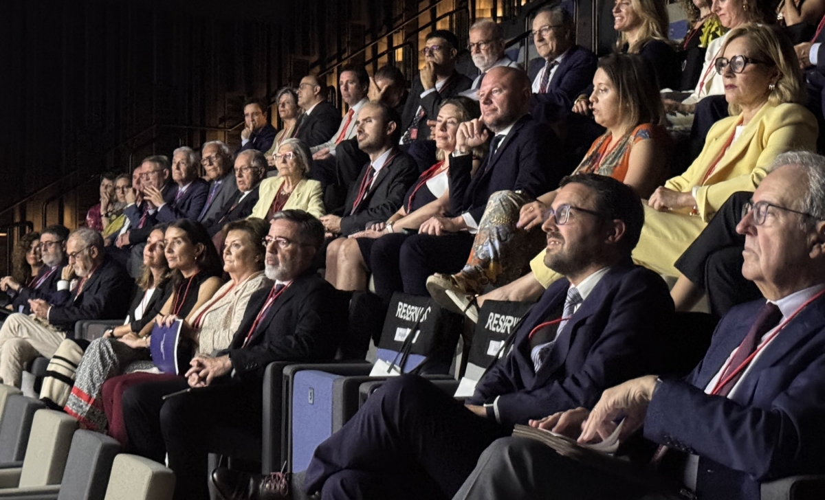 El público en el Caixafòrum, en el acto del 40 aniversario. - Foto: GVA El público en el Caixafòrum, en el acto del 40 aniversario.