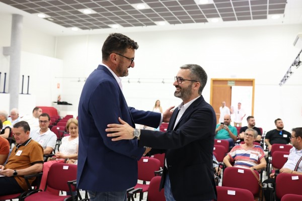 Lucas cierra la etapa del PSOE de Murcia: 