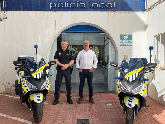 La Vall d’Uixó refuerza las dotaciones de la Policía Local con dos nuevas motocicletas