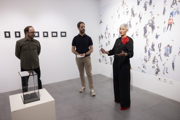 Benicàssim abre las puertas de la Sala Melchor Zapata al ensayo visual de Eduardo Nave